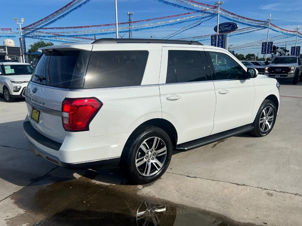 used 2022 Ford Expedition car, priced at $32,875