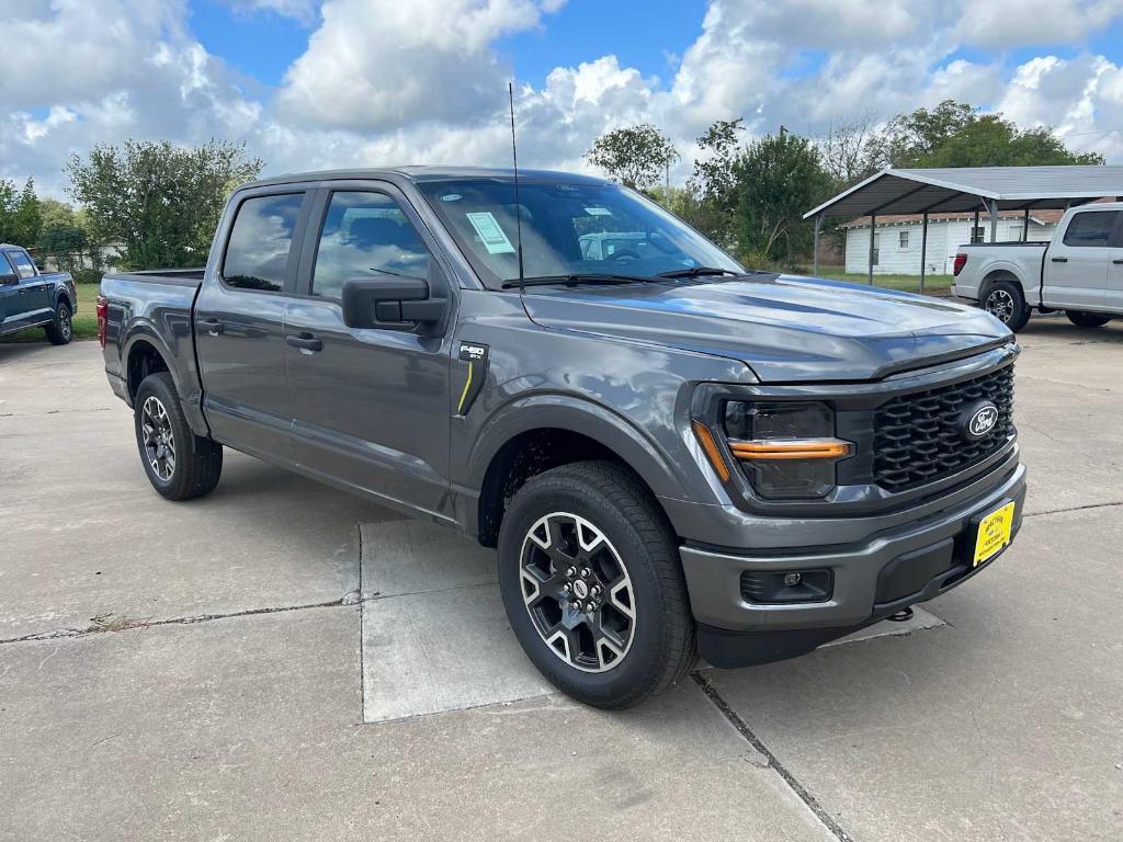 new 2024 Ford F-150 car, priced at $42,180