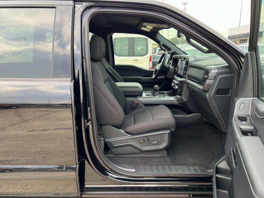 new 2025 Ford F-150 car, priced at $49,155