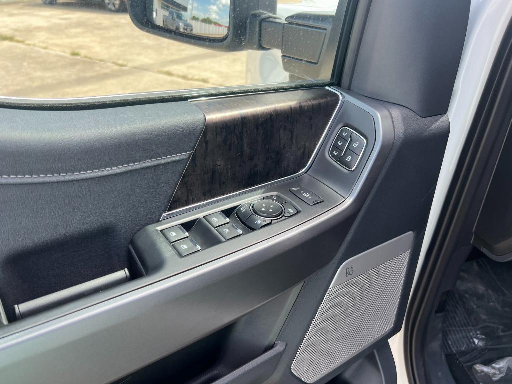 new 2025 Ford F-350 car, priced at $76,465
