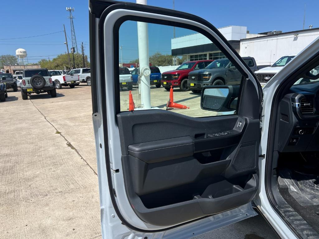new 2025 Ford F-150 car, priced at $50,760