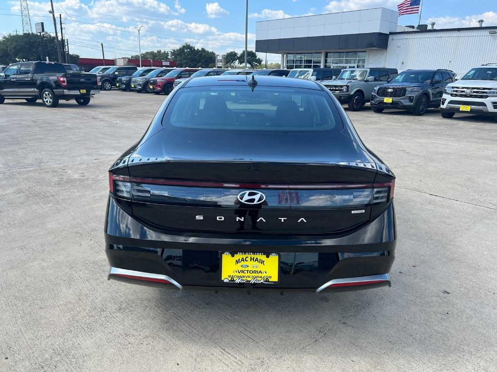new 2024 Hyundai Sonata Hybrid car, priced at $28,020