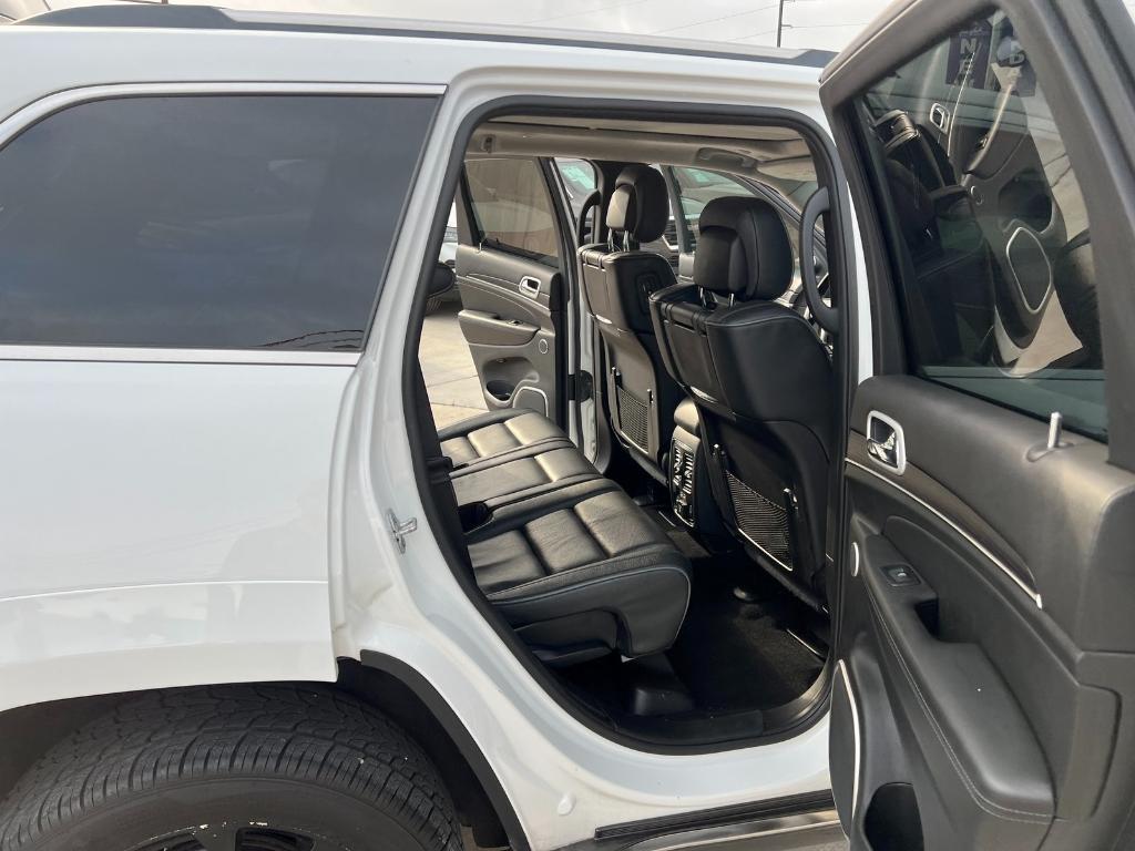 used 2021 Jeep Grand Cherokee car, priced at $33,790