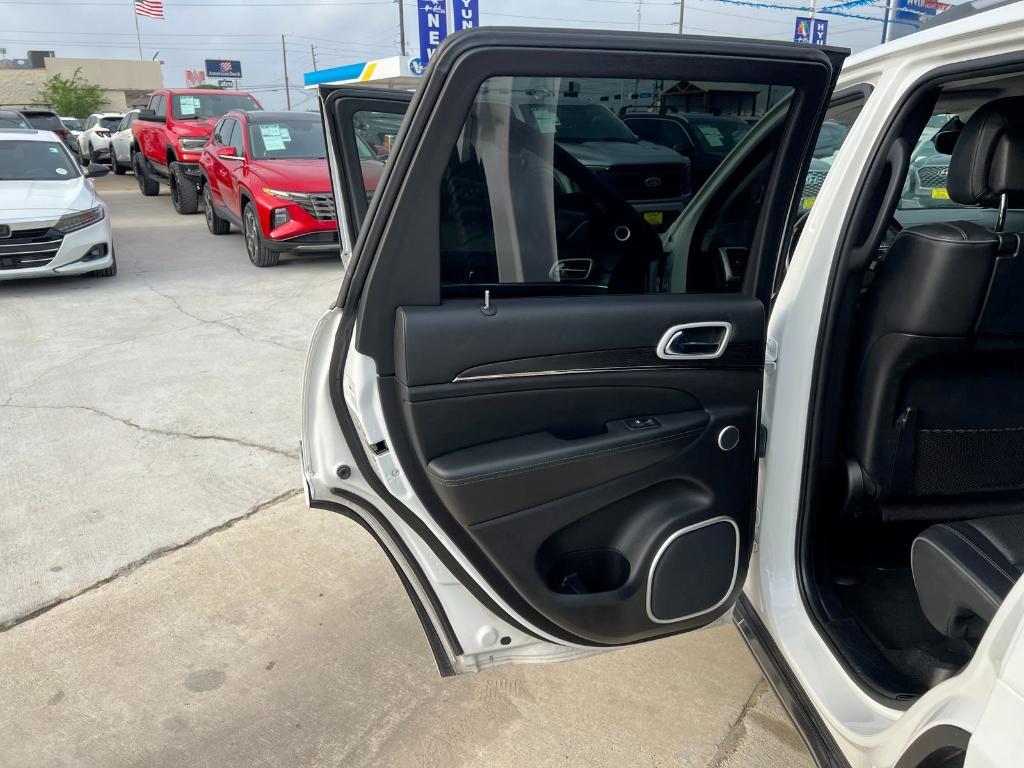 used 2021 Jeep Grand Cherokee car, priced at $33,790
