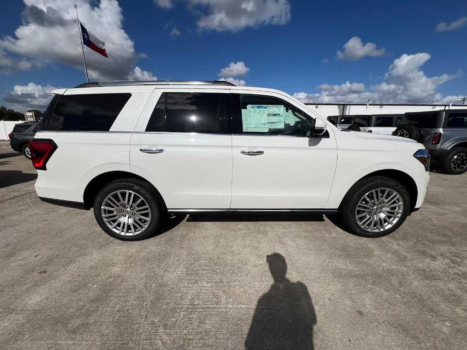 new 2024 Ford Expedition car, priced at $69,690