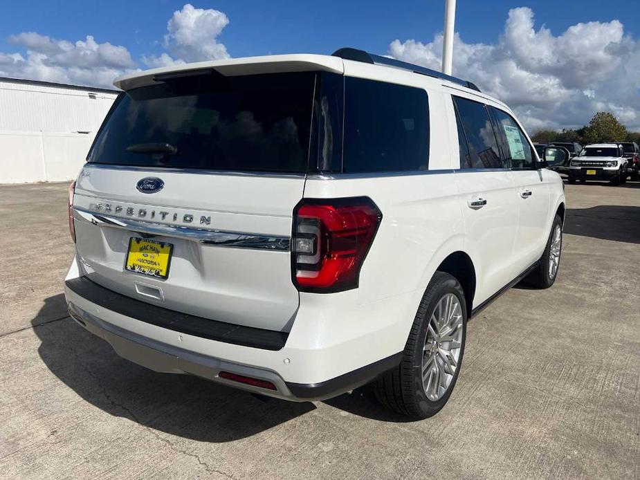 new 2024 Ford Expedition car, priced at $69,690