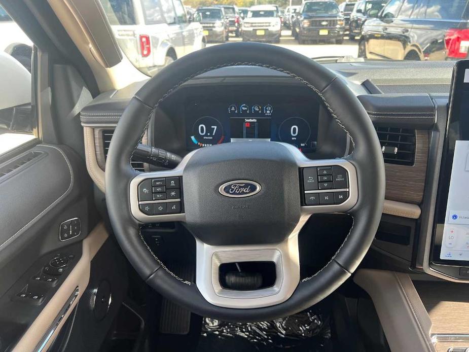 new 2024 Ford Expedition car, priced at $69,690