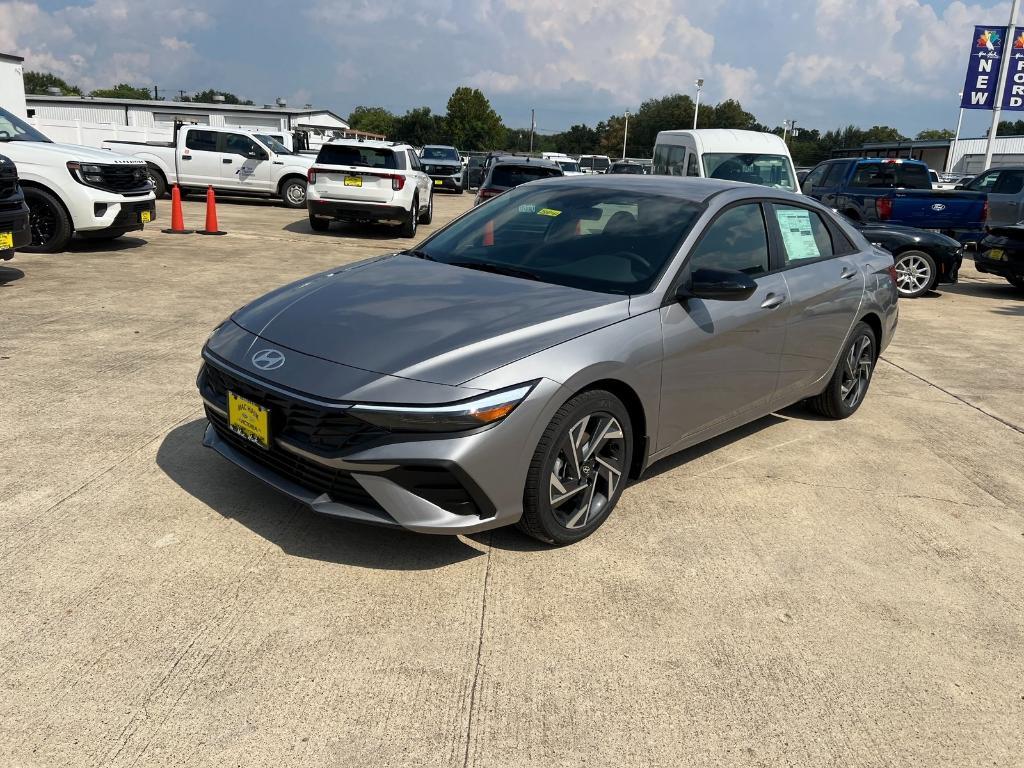 new 2025 Hyundai Elantra car, priced at $24,594