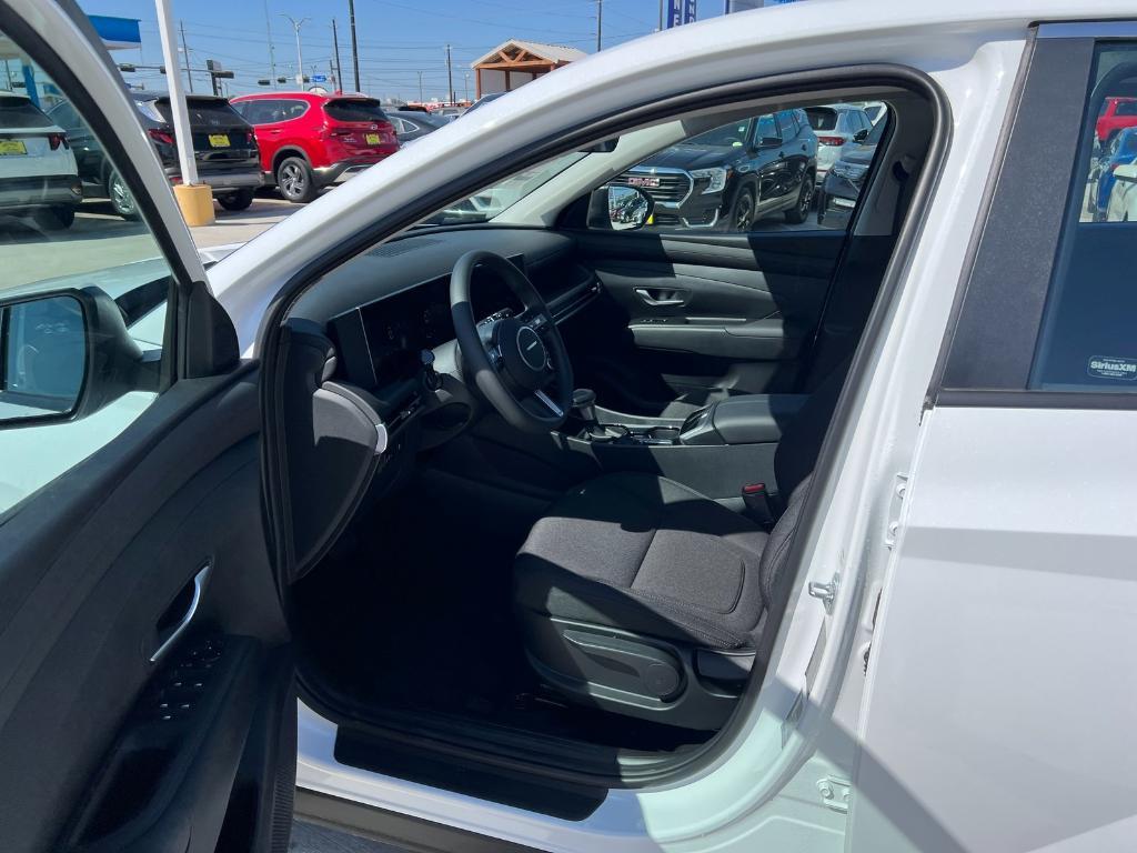 new 2025 Hyundai Tucson car, priced at $29,104