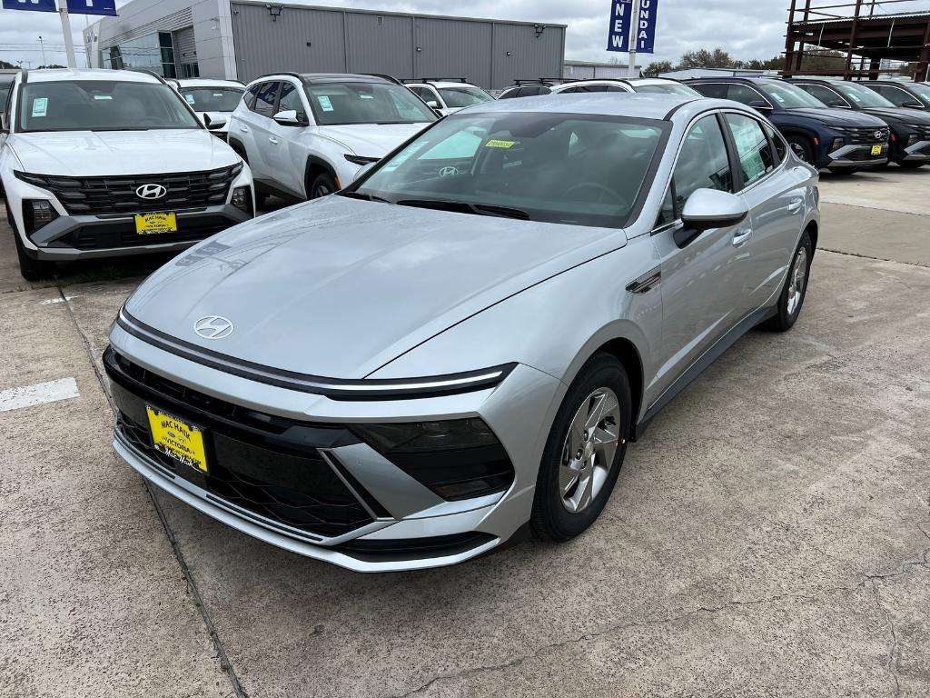 new 2025 Hyundai Sonata car, priced at $27,330