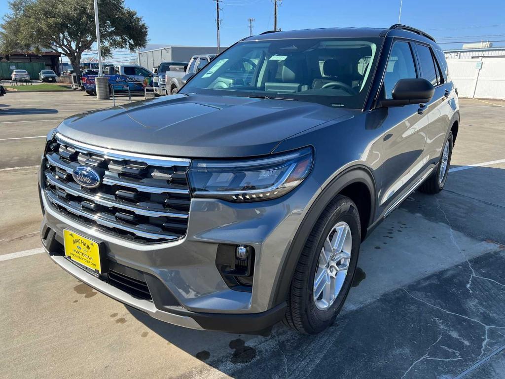 new 2025 Ford Explorer car, priced at $40,310