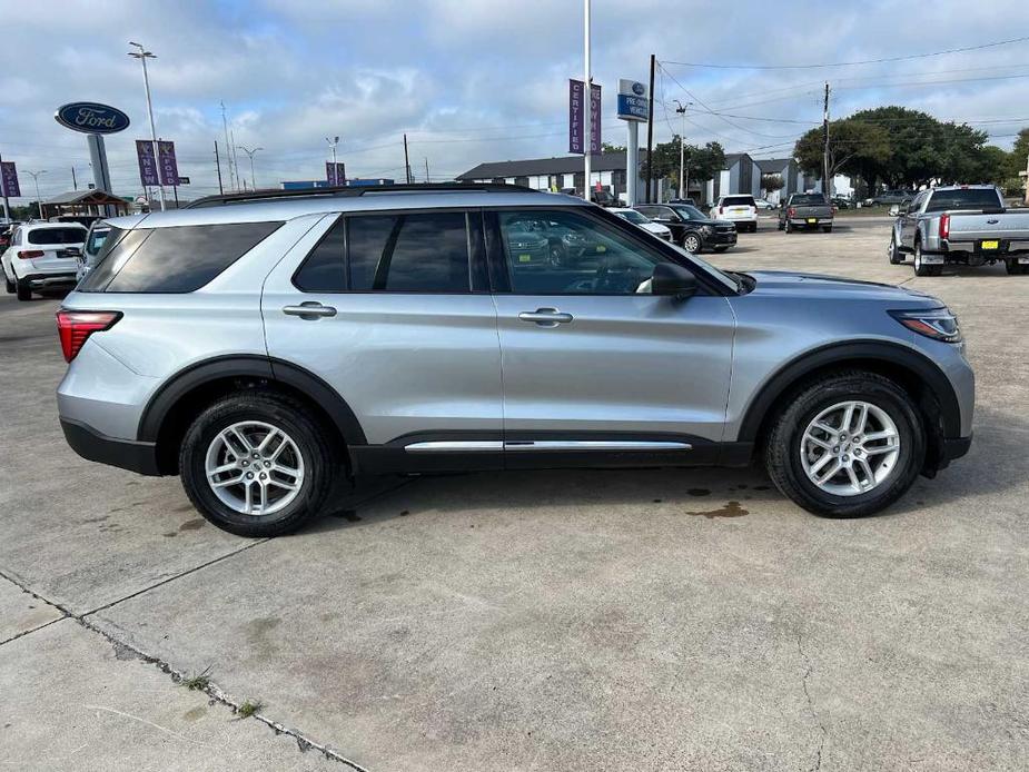 new 2025 Ford Explorer car, priced at $40,630