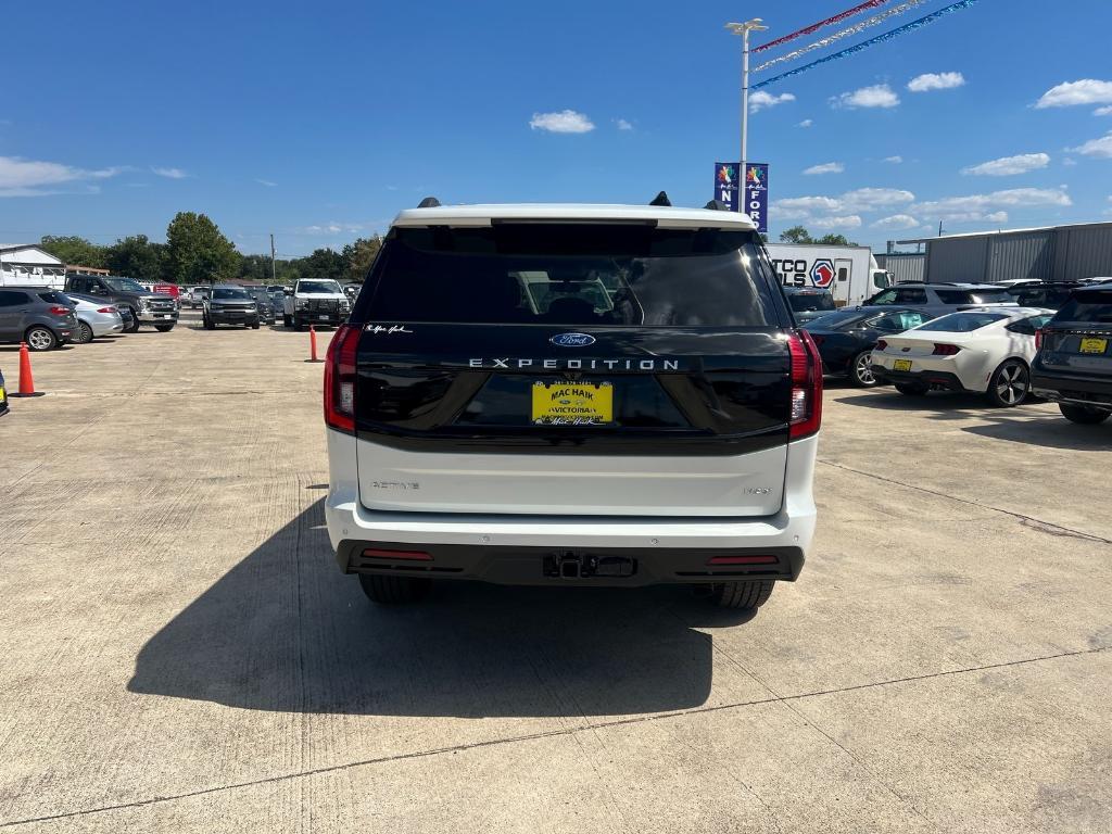 new 2025 Ford Expedition Max car, priced at $73,280
