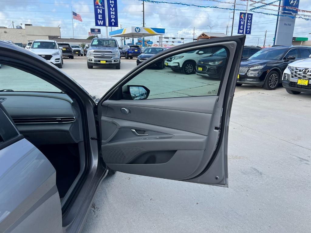 used 2021 Hyundai Elantra car, priced at $15,138