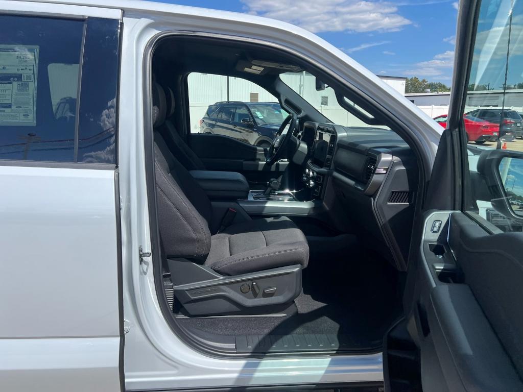 new 2025 Ford F-150 car, priced at $59,412