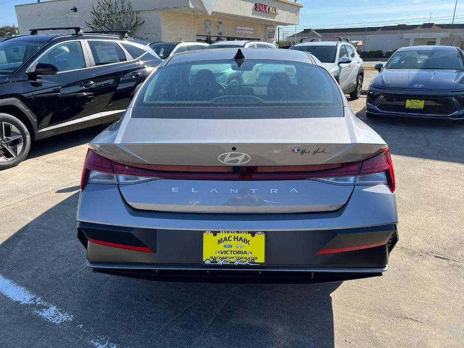 new 2025 Hyundai Elantra car, priced at $27,215