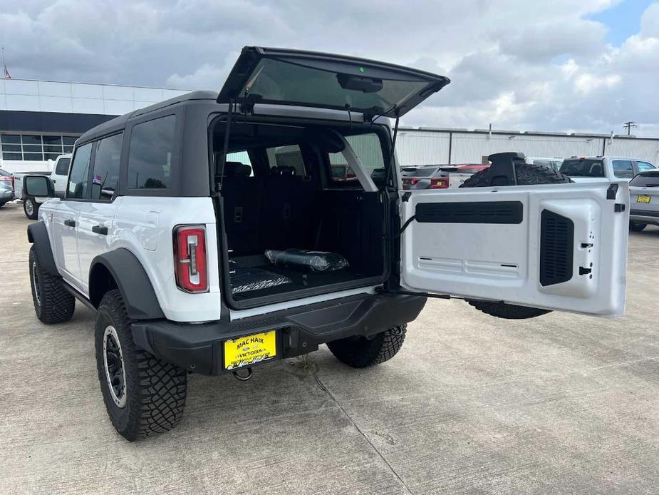 new 2024 Ford Bronco car, priced at $61,420