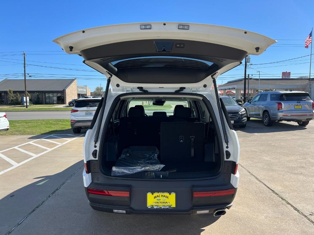 new 2025 Hyundai Santa Fe car, priced at $33,975