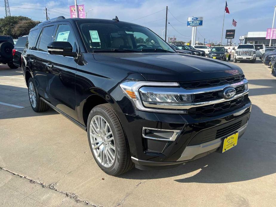 new 2024 Ford Expedition car, priced at $63,405