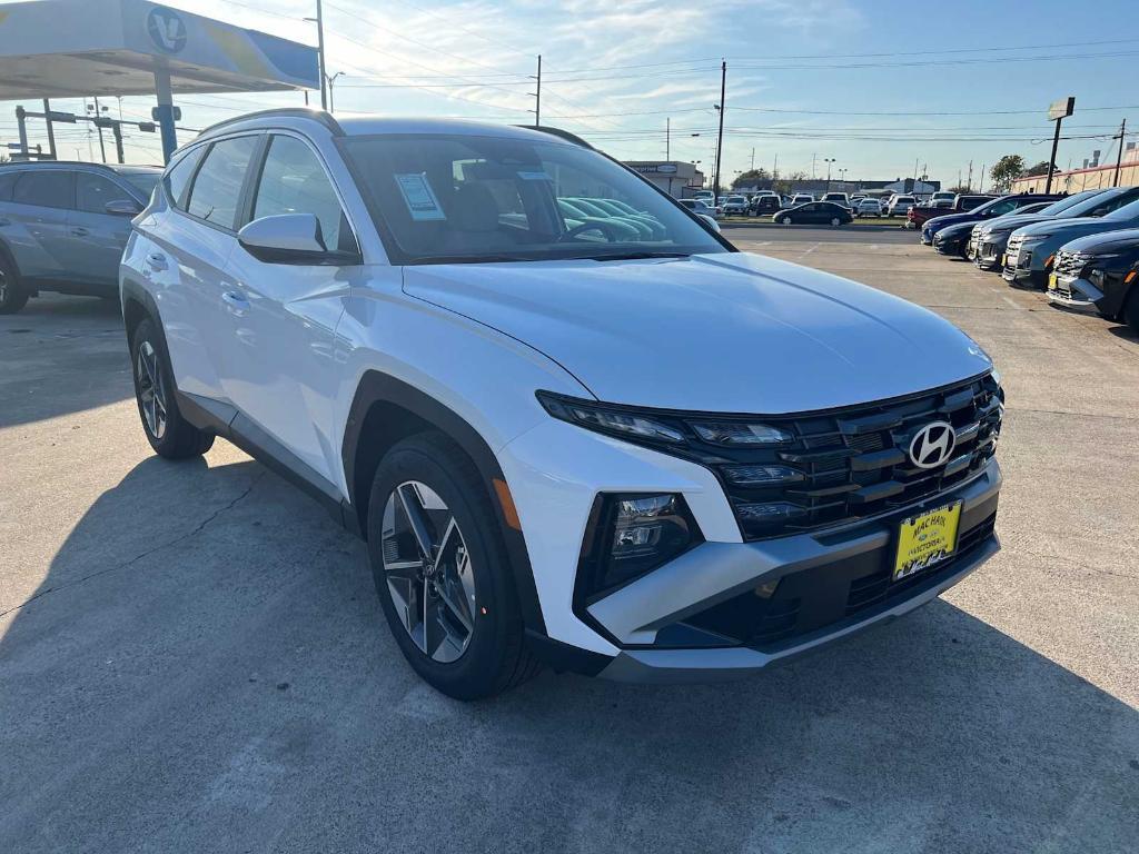 new 2025 Hyundai Tucson car, priced at $33,877