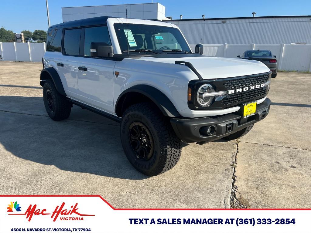 new 2025 Ford Bronco car, priced at $61,795