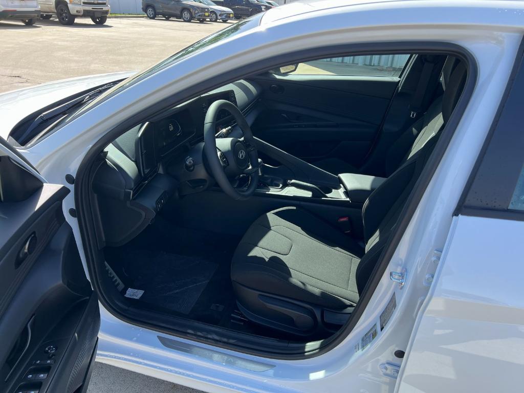 new 2025 Hyundai Elantra car, priced at $23,688