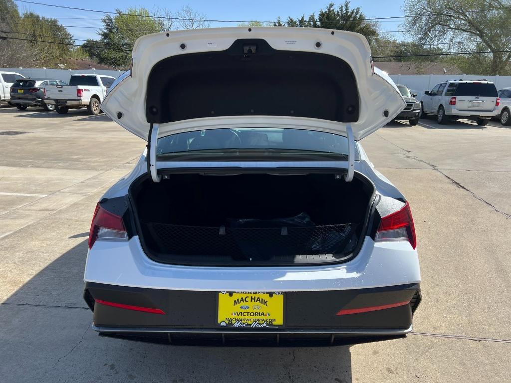 new 2025 Hyundai Elantra car, priced at $23,688