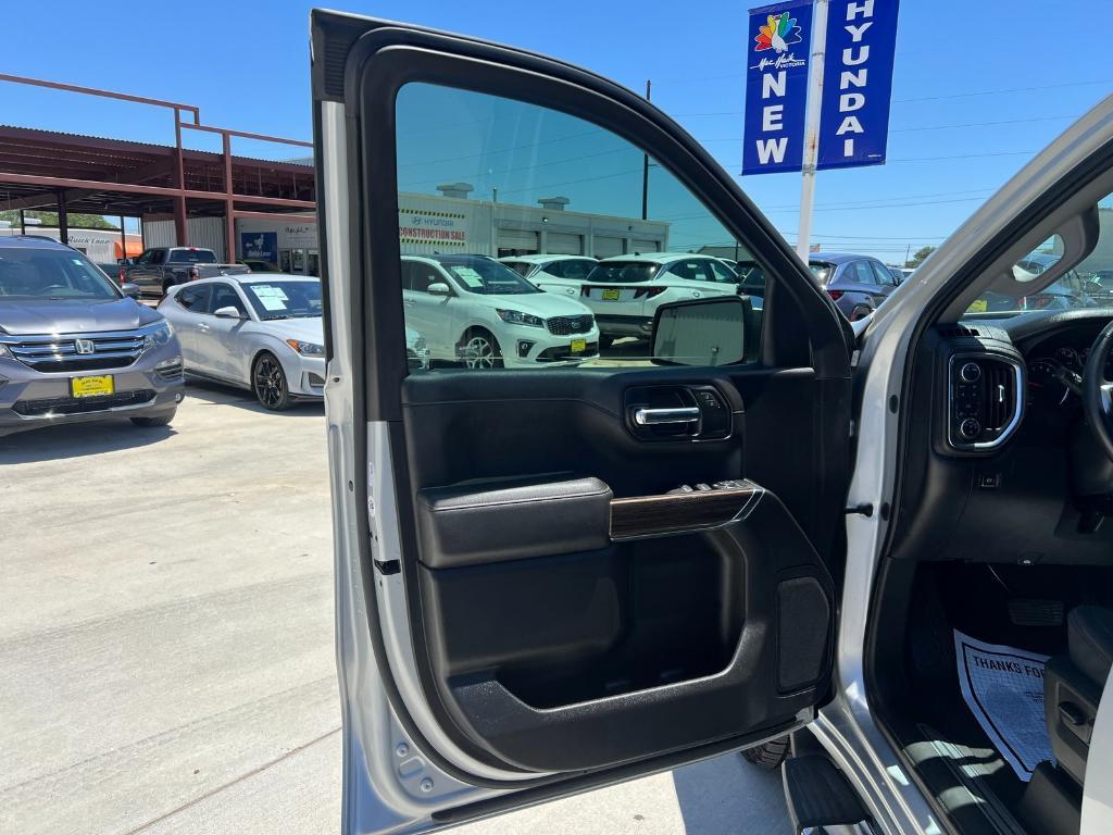 used 2022 Chevrolet Silverado 1500 Limited car, priced at $33,128