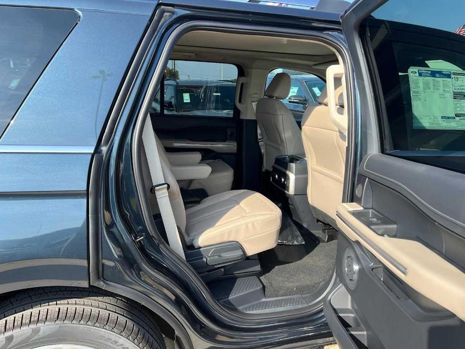 new 2024 Ford Expedition car, priced at $64,235