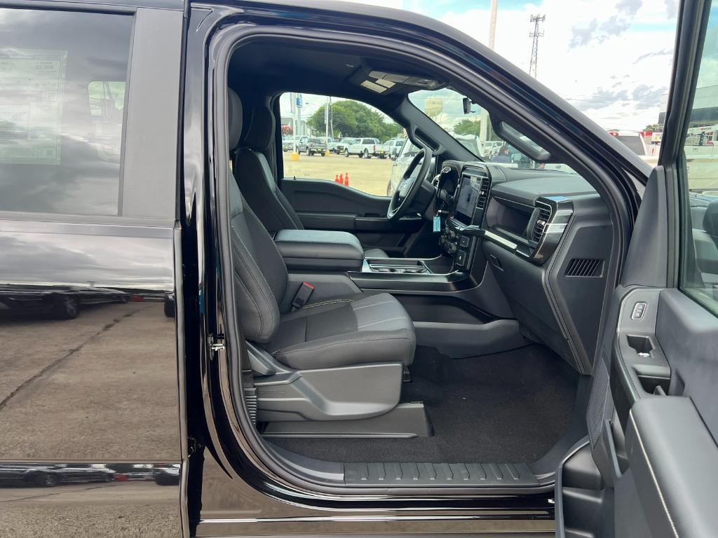 new 2025 Ford F-150 car, priced at $46,230