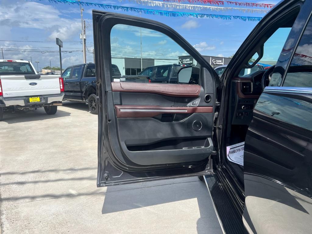 used 2022 Ford Expedition car, priced at $42,519