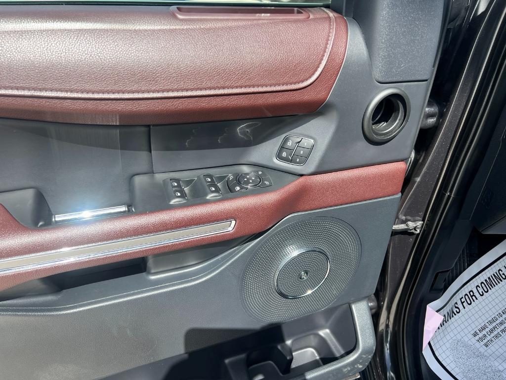 used 2022 Ford Expedition car, priced at $42,519