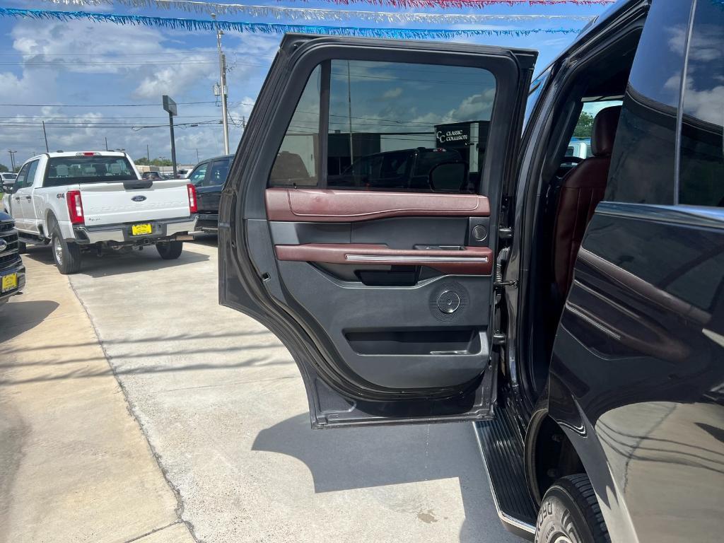 used 2022 Ford Expedition car, priced at $42,519