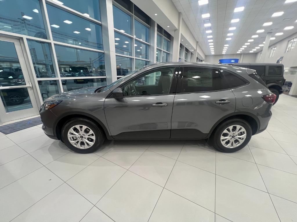 new 2025 Ford Escape car, priced at $29,635