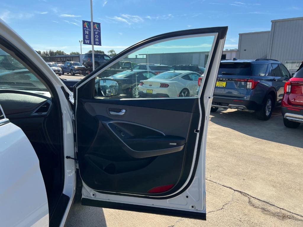 used 2018 Hyundai Santa Fe Sport car, priced at $15,850