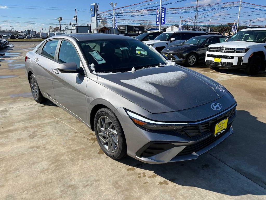 new 2024 Hyundai Elantra car, priced at $25,255