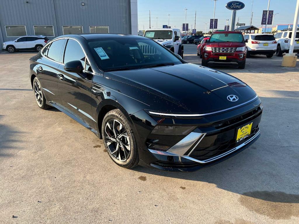 new 2024 Hyundai Sonata car, priced at $23,750