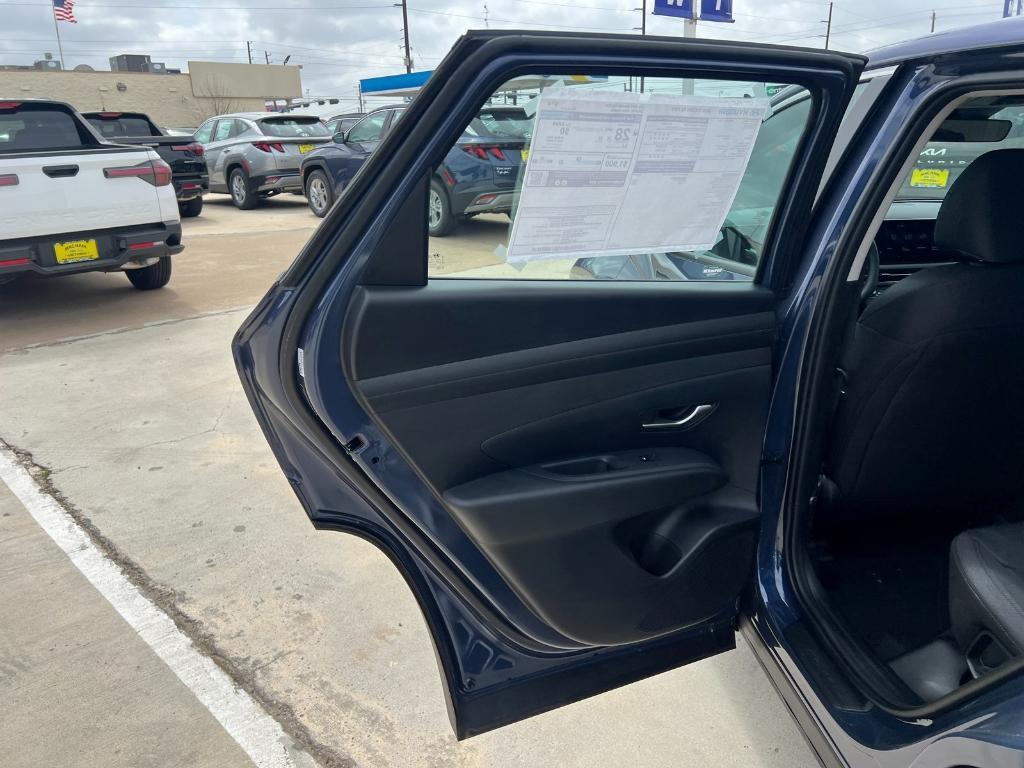 new 2025 Hyundai Tucson car, priced at $28,442