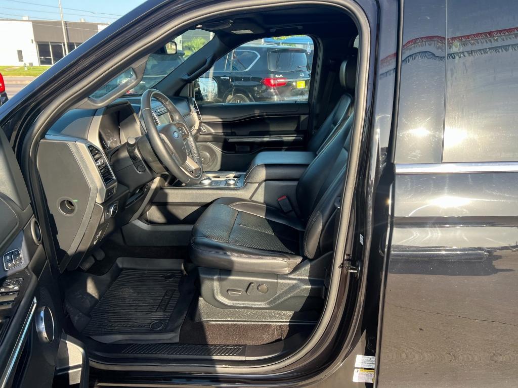 used 2020 Ford Expedition car, priced at $33,234