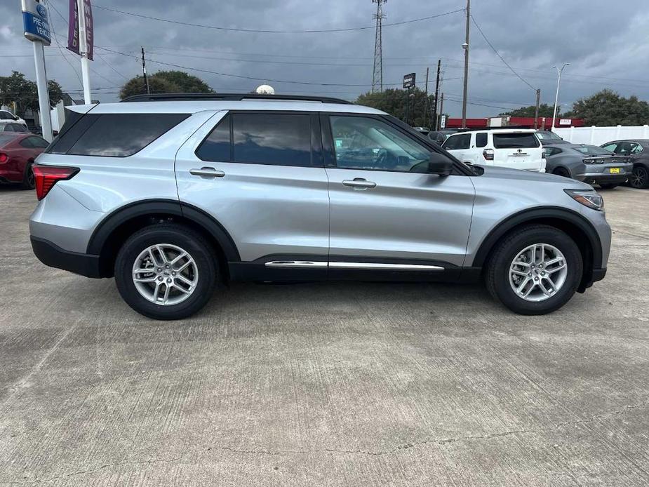 new 2025 Ford Explorer car, priced at $40,710