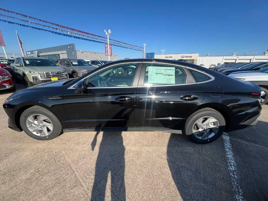 new 2025 Hyundai Sonata car, priced at $28,365