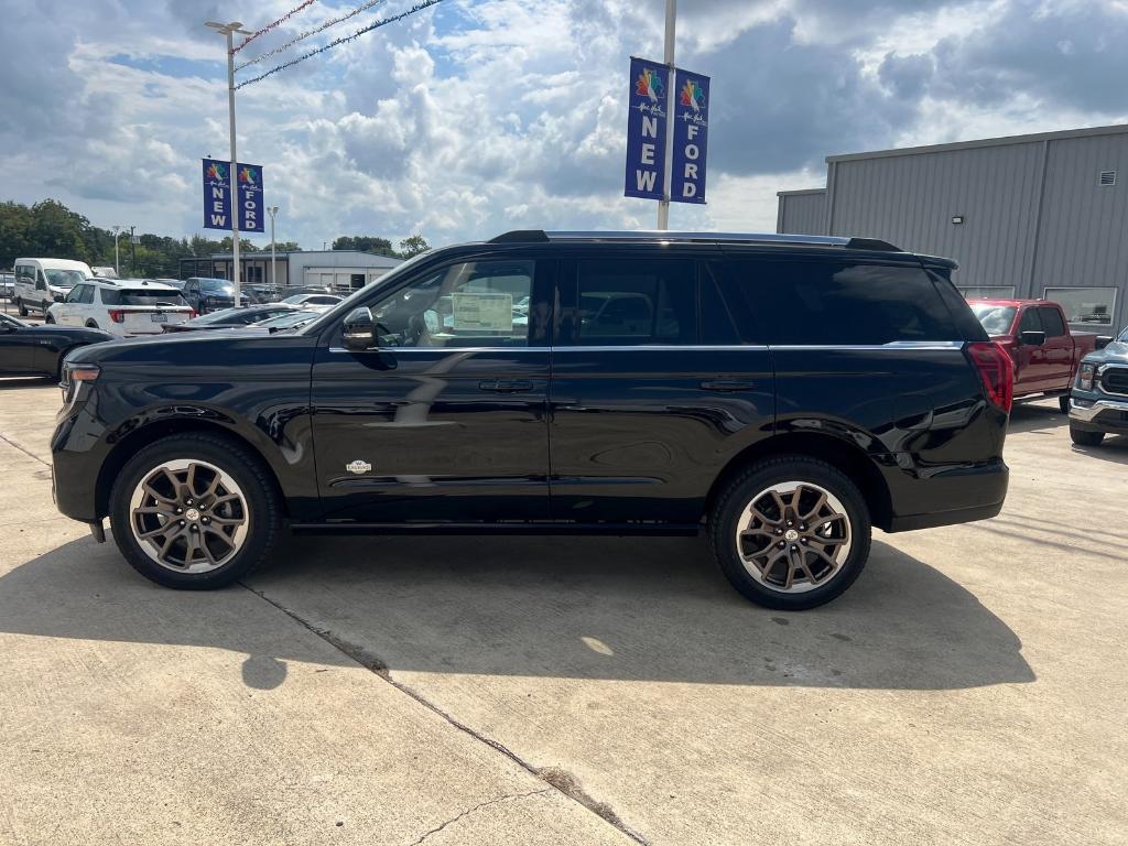 new 2025 Ford Expedition car, priced at $82,170