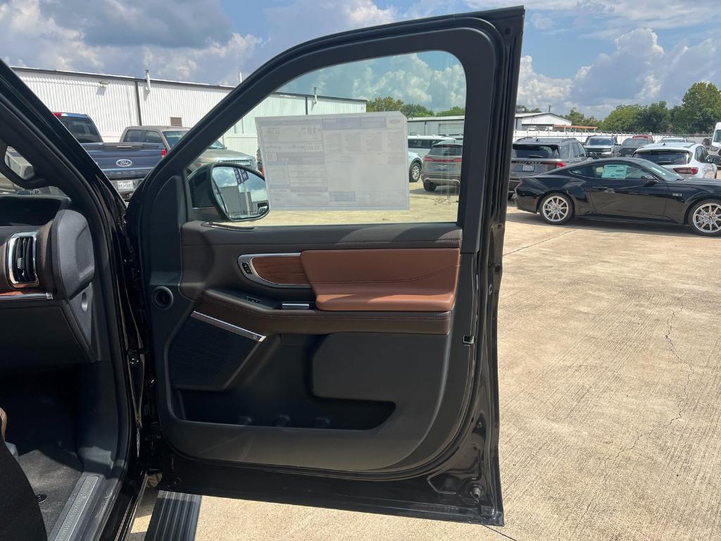 new 2025 Ford Expedition car, priced at $82,170