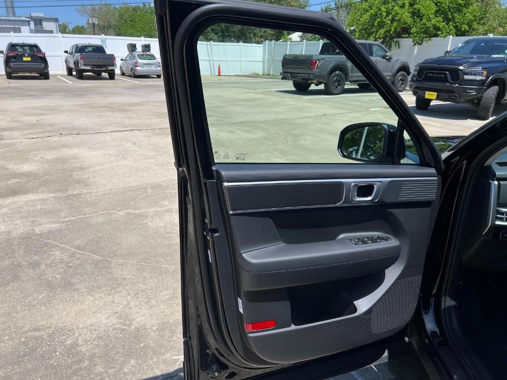 new 2025 Hyundai Santa Fe car, priced at $34,240
