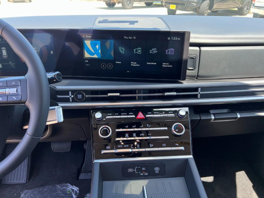 new 2025 Hyundai Santa Fe car, priced at $34,240