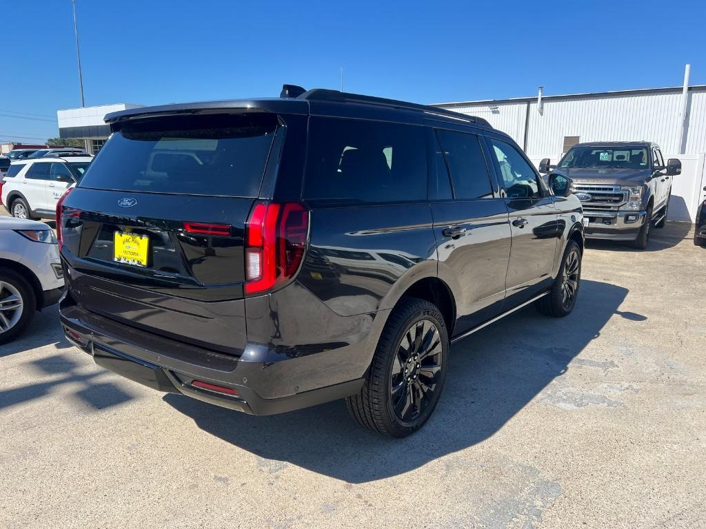 new 2025 Ford Expedition car, priced at $77,670
