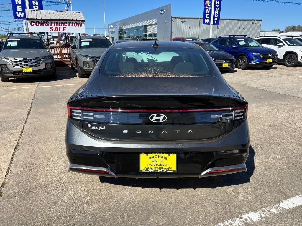 new 2025 Hyundai Sonata car, priced at $27,709