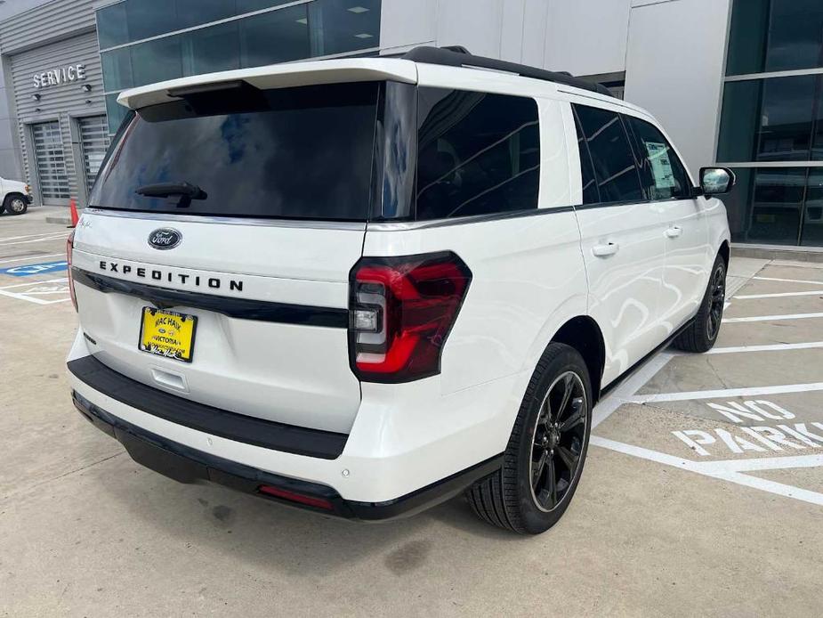 new 2024 Ford Expedition car, priced at $68,995