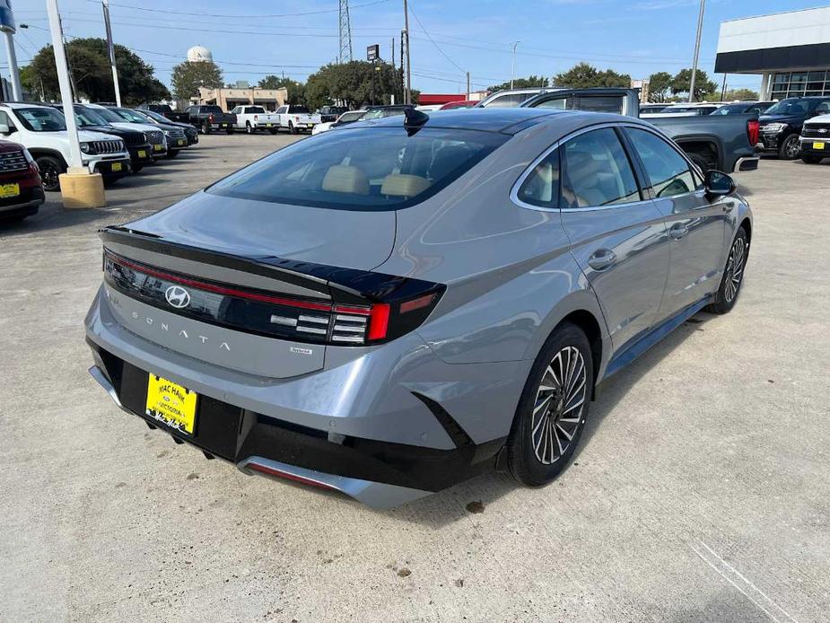 new 2024 Hyundai Sonata Hybrid car, priced at $37,529