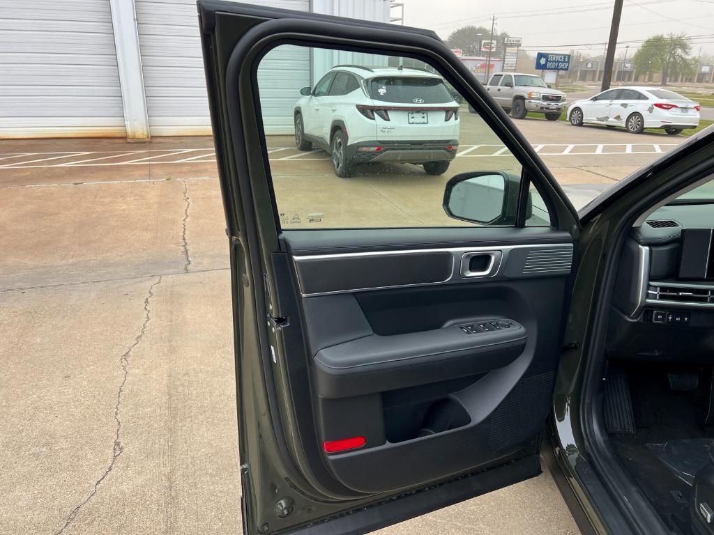 new 2025 Hyundai Santa Fe car, priced at $36,049